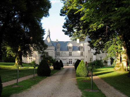  Driveway to Chateau