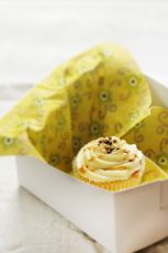 Cupcake all boxed and ready to go!