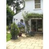 Tunbridge Wells Guest House Accommodation - A & A Studley Cottage courtyard