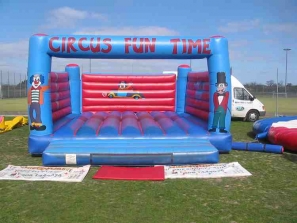 18ft x 21ft Bouncy Castle 