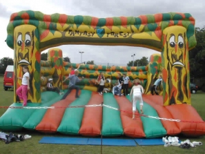 30FT X 30FT CASTLE