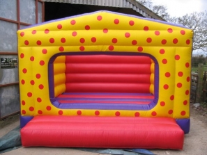 12ft x 12ft Bouncy Castles 