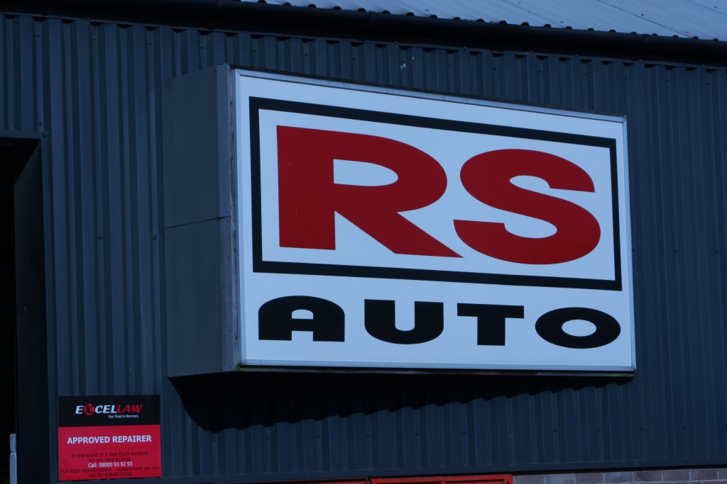 R S Auto for all your bodyshop needs