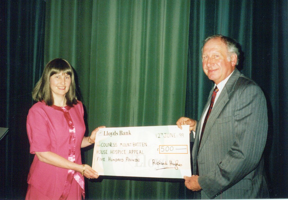 Presentation to Countess Mountbatten Hospice 1999