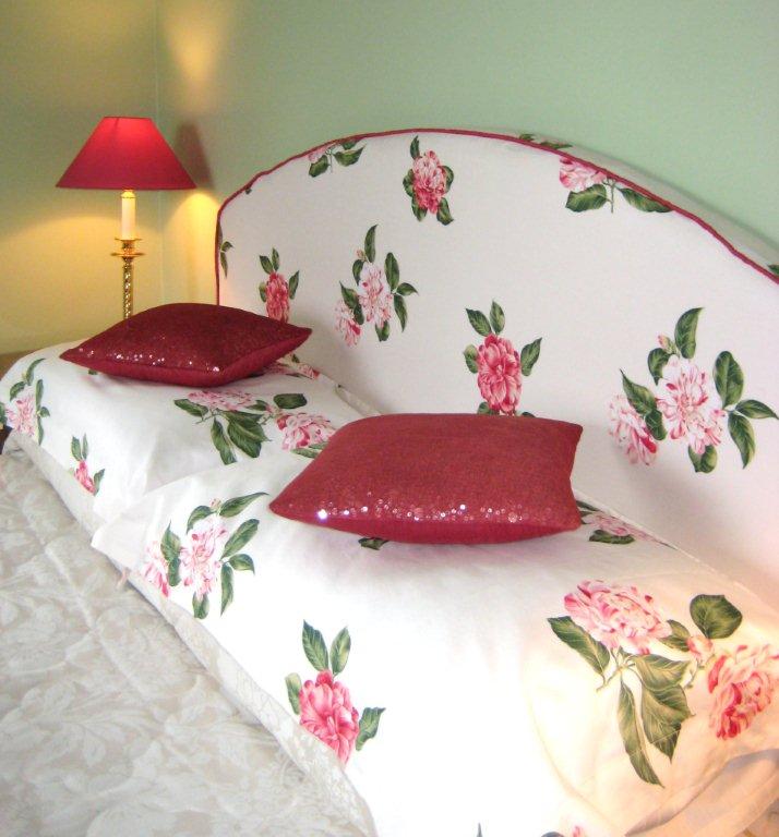 Kingsize bedroom Jerico Farm b&b nottingham