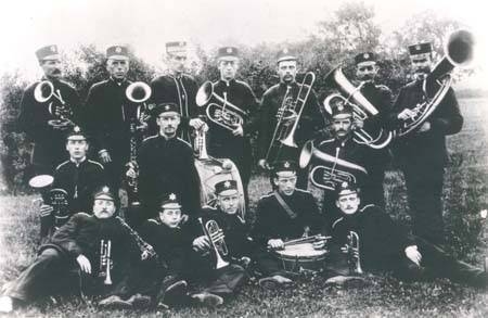 An historic photo of the Wareham Town Band 