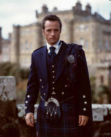  Spirit of Bannockburn Tartan Outfit.