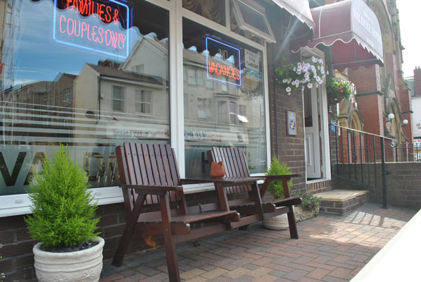 Families and couples b&b Blackpool