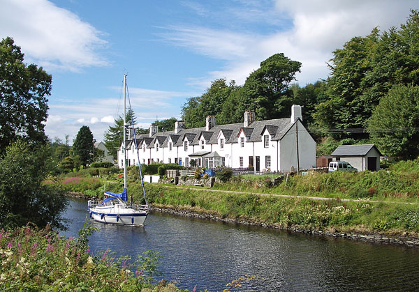  Cairnbaan Cottage, Crinan Canal, Cairnbaan, Argyll, Scotland.