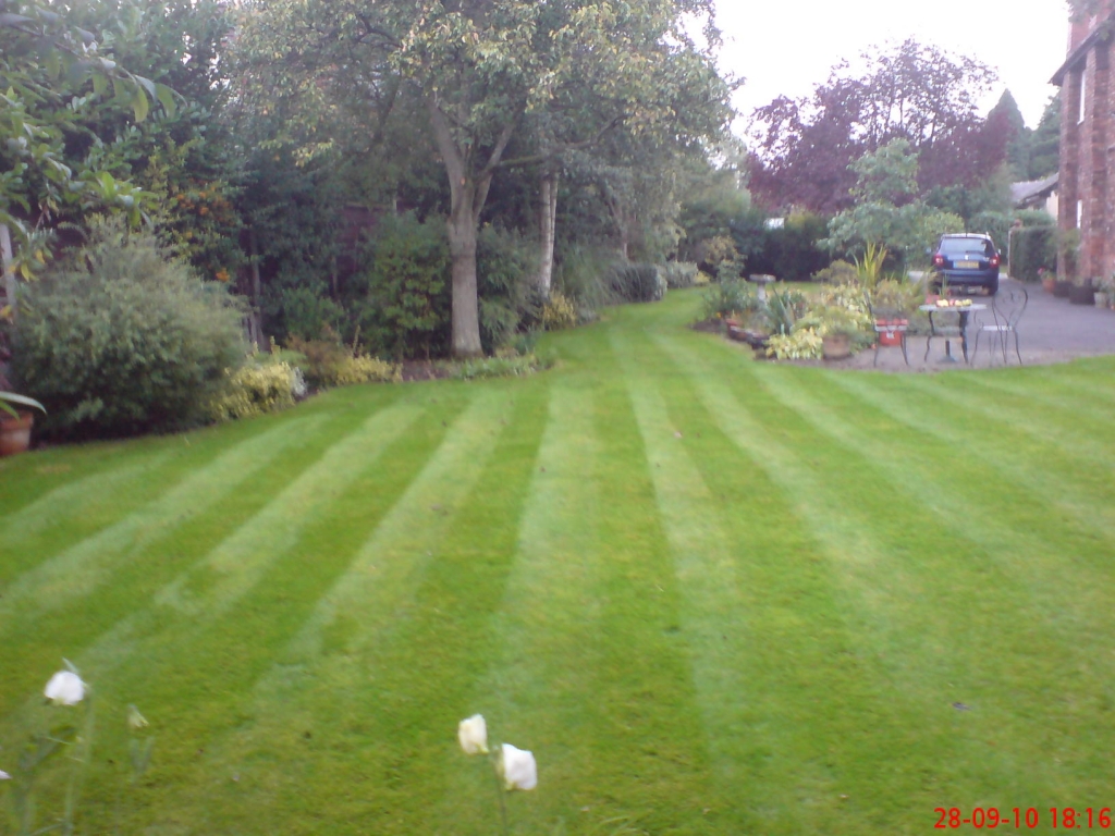 www.heysgroundcare.co.uk