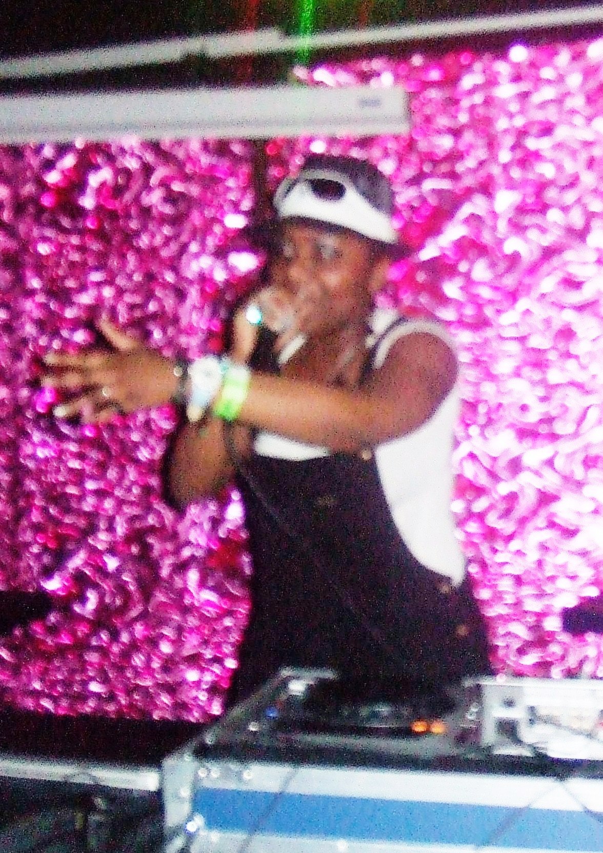 LADY GEE2
