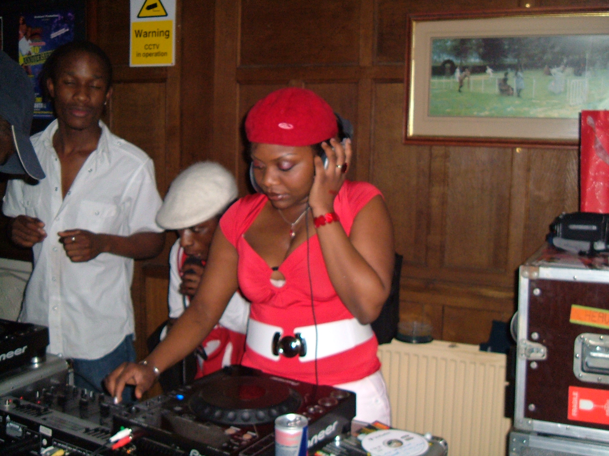 LADY GEE2