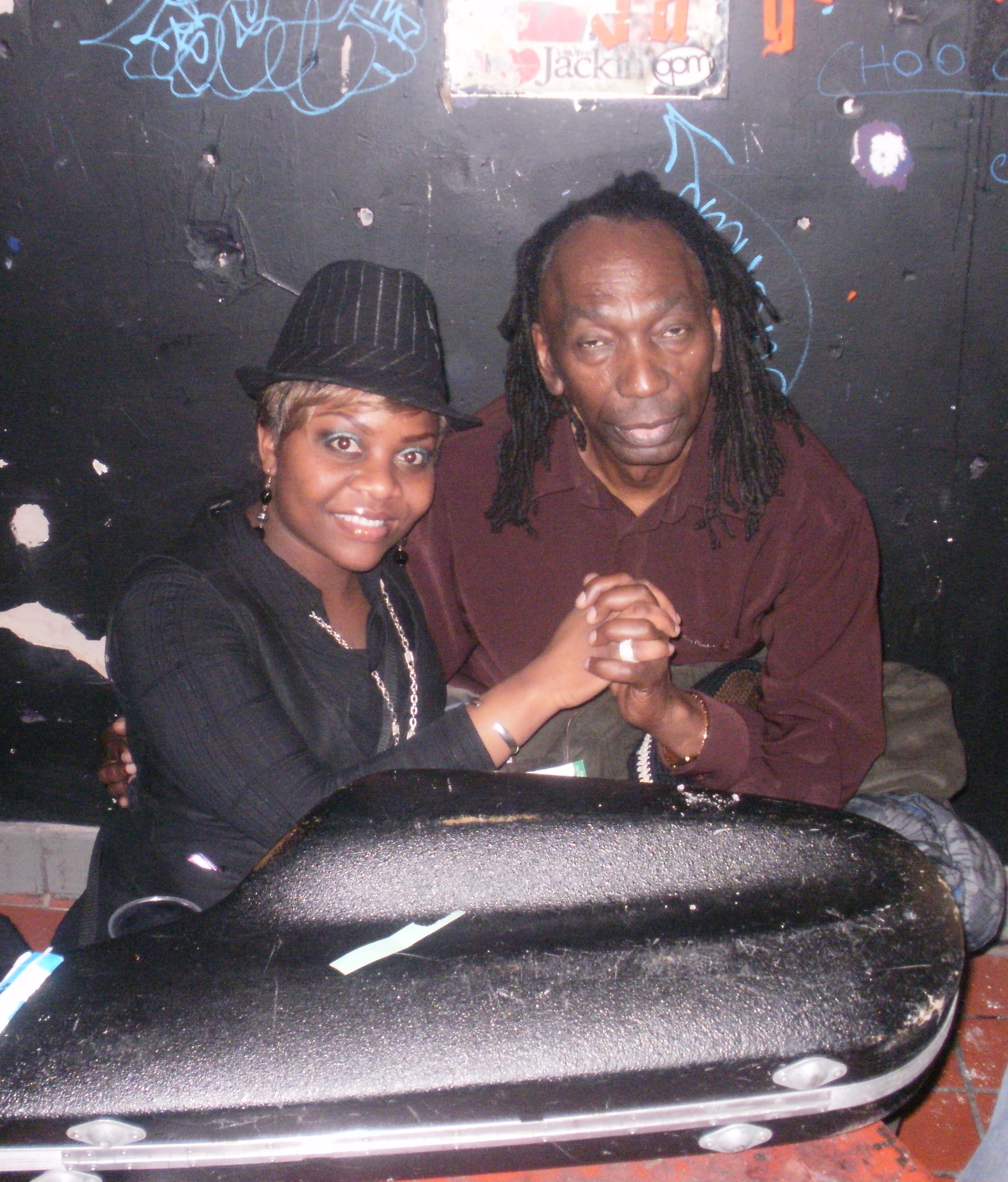 LADY GEE2 & THOMAS MAPFUMO