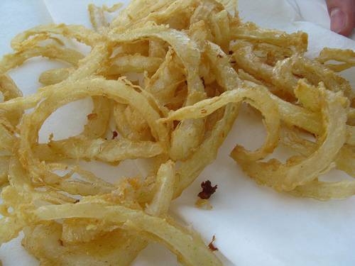Crispy and crunchy Onion Rings made with Beer or Spring Water