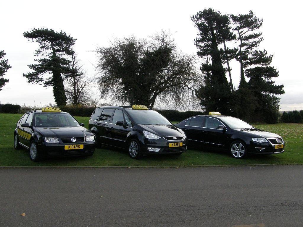  NORTHAMPTON MINICABS