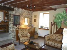  Guest Lounge