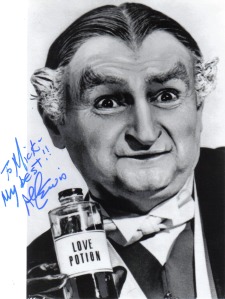 Al Lewis signed pic