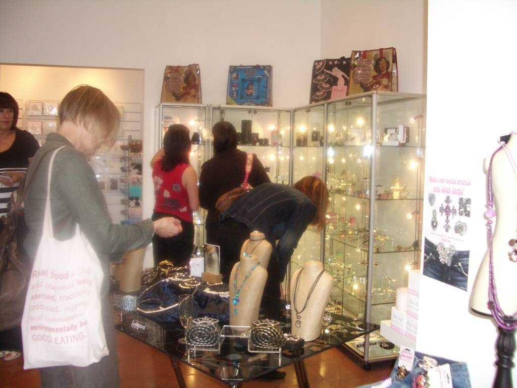  Shopping Event