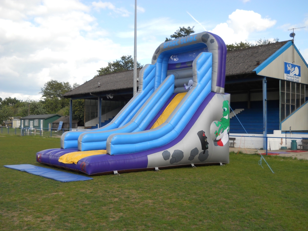 10 ft to platform space mega slide