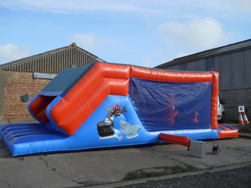 30 ft x 10 ft pirate assault course