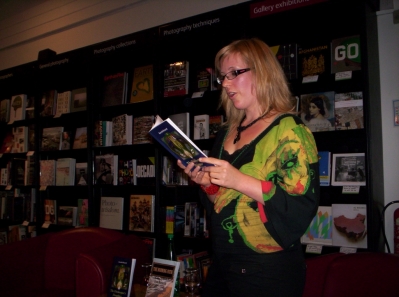 The Firekeeper's Daughter Karola Renard Awen 2011