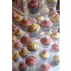 Cupcakes with pink and white hearts and roses