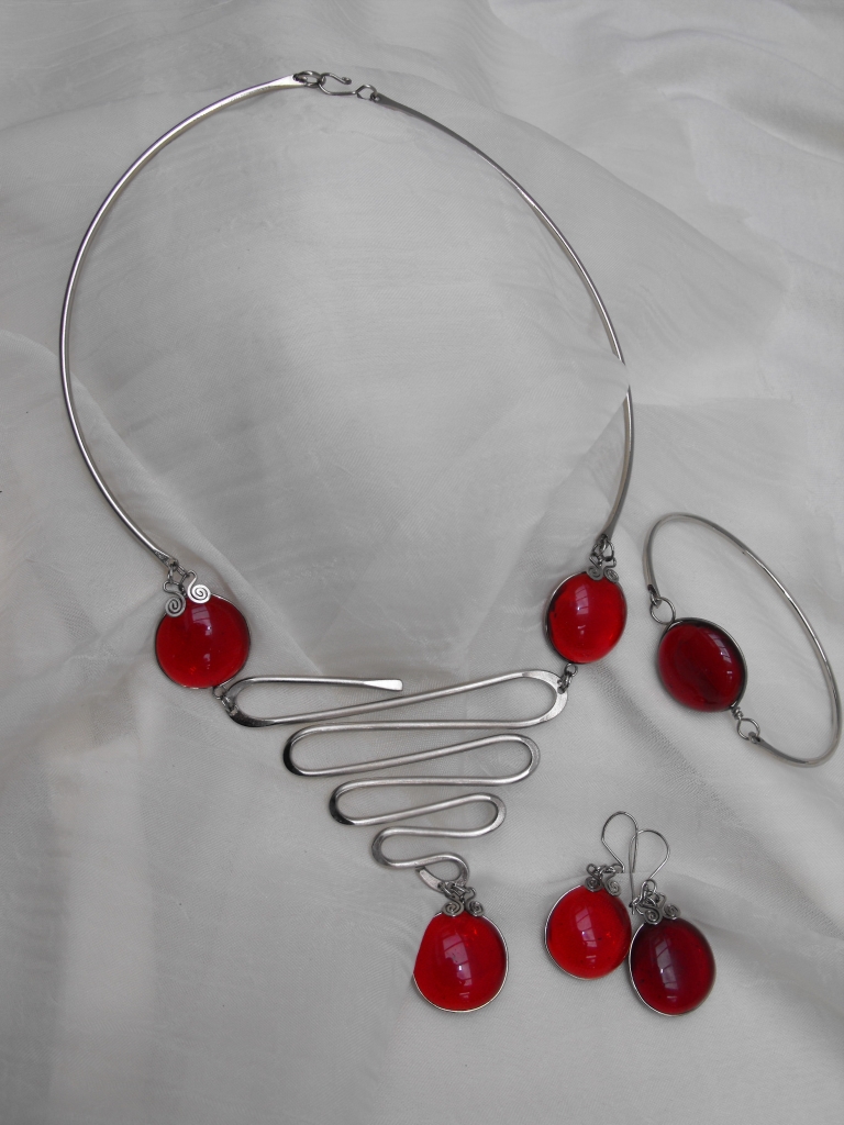 ALPACA SILVER CONTEMPORARY STYLE 1 &pound;15