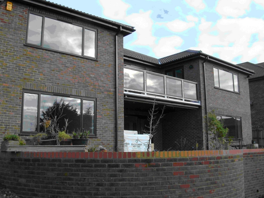 DESIGN & CONSTRUCTION